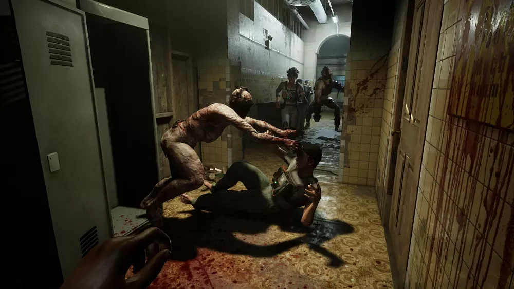 Co-op gameplay in The Outlast Trials.