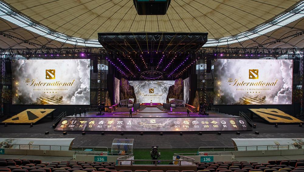 Click image for larger version  Name:	TI10 arena.jpg Views:	0 Size:	825.0 KB ID:	3513961