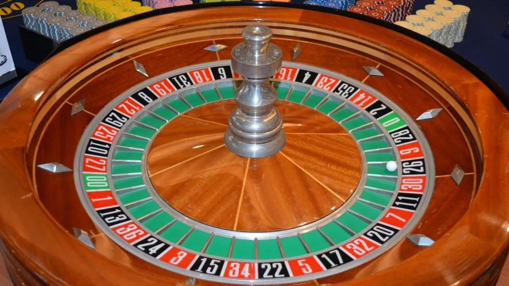 Roulette table