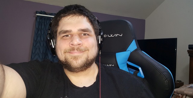 EWinRacing Chair Review