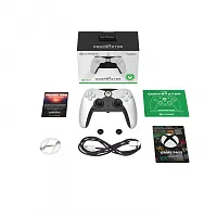 Click image for larger version  Name:	M01638-WH_XBX_Competitor Wired Controller_All Box.webp Views:	19 Size:	51.1 KB ID:	3540829