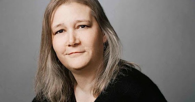 Amy Hennig
