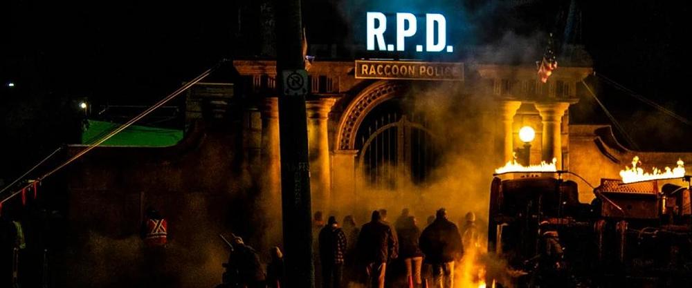 Click image for larger version

Name:	resident-evil-movie-reboot-raccoon-city-set-images-featured.jpg
Views:	368
Size:	59.0 KB
ID:	3507640