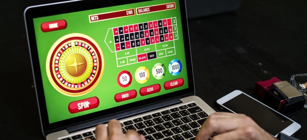 Click image for larger version  Name:	Online Gambling.jpg Views:	9 Size:	63.3 KB ID:	3503943