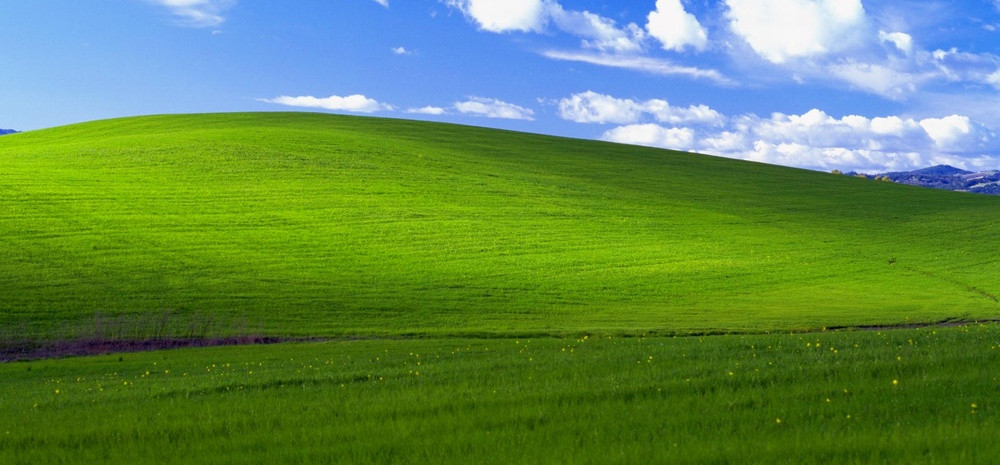 Windows XP "Bliss"