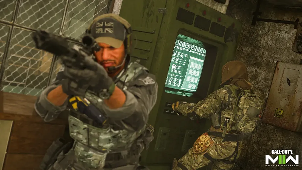 Screenshot showing two special military operators holding automatic weapons