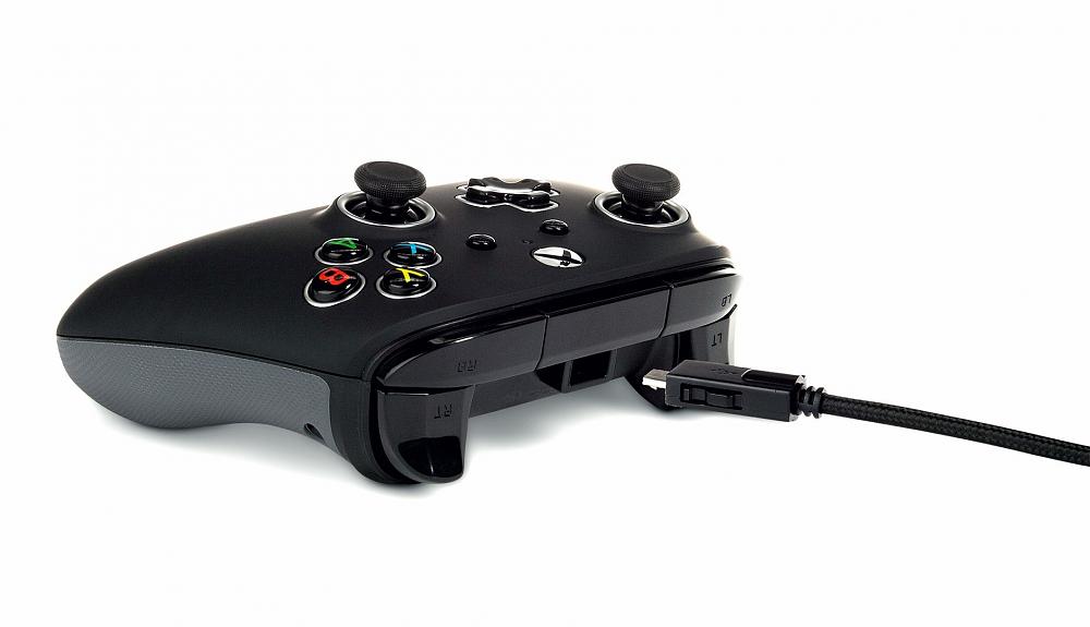 FUSION Pro Wired Controller for Xbox