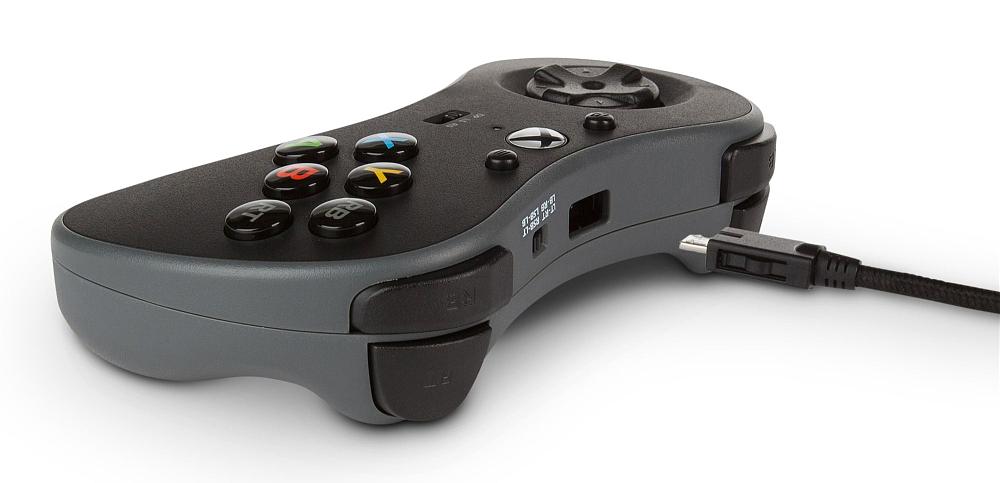 FUSION Wired FightPad for Xbox One
