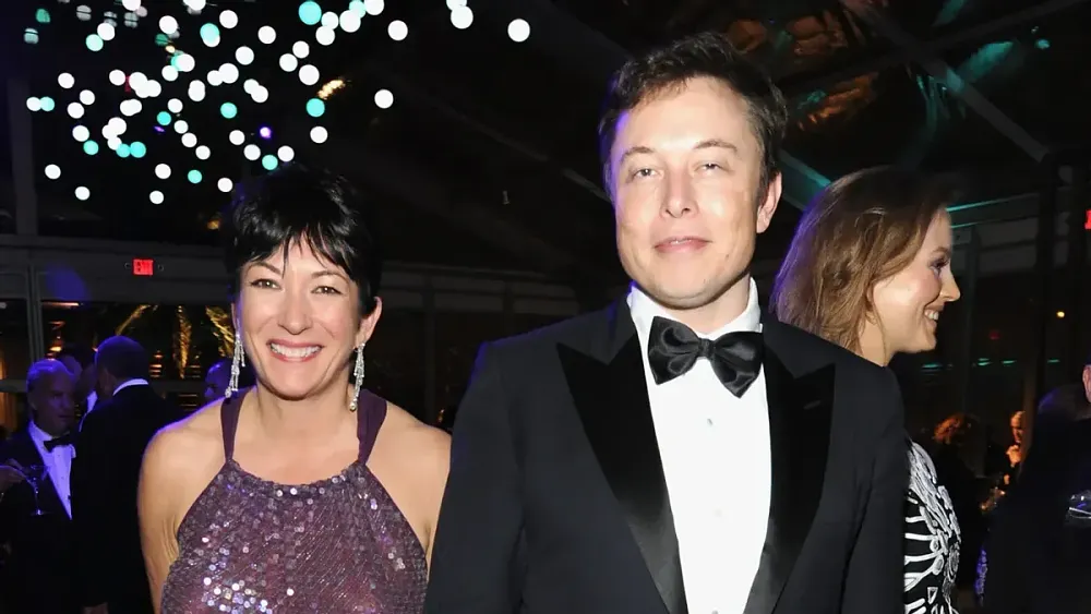 Elon Musk photographed with Ghislaine Maxwell